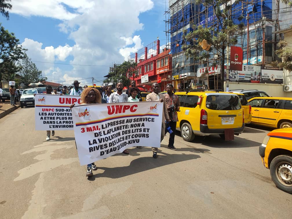 les journalistes de Bukavu sensibilisent sur la protection de l'environnement 
