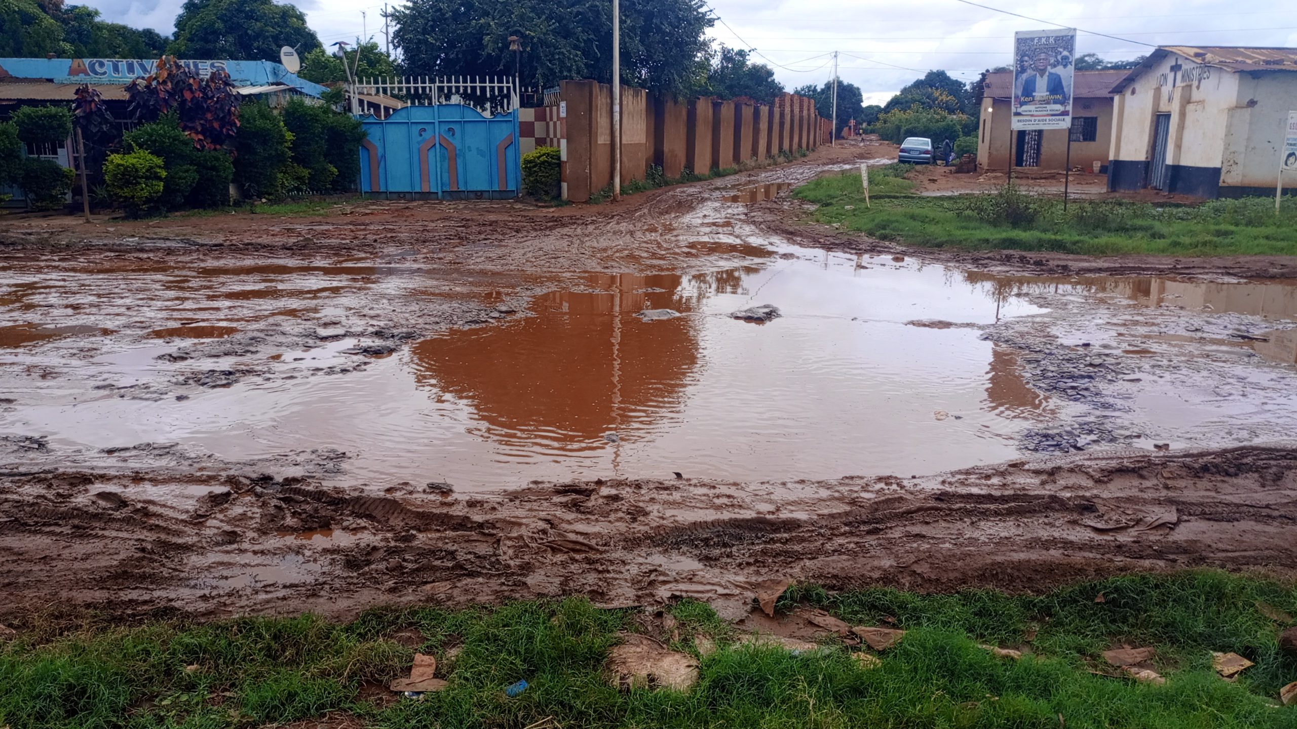 Des routes dégradées paralysent la ville de Lubumbashi