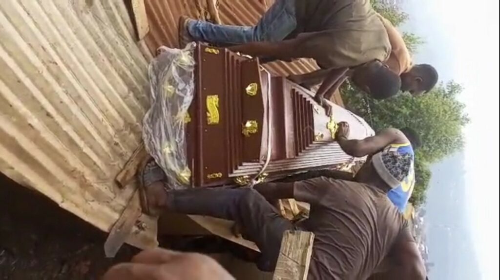 Bukavu : même les morts manquent de passage - la spoliation des voies publiques indigne