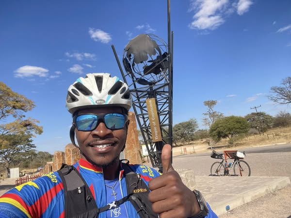 MiguelMasaisai : 5.300 kilomètres à vélo de Goma à Cape Town pour la paix