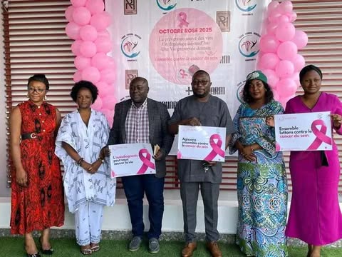 une sensibilisation sur le cancer du sein, en écho au mois d’« octobre rose »