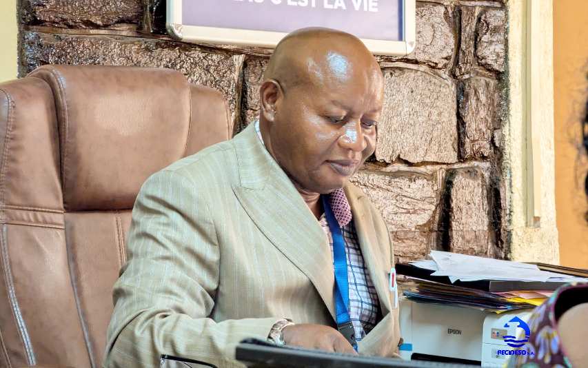 Bukavu : la REGIDESO lance le recouvrement des factures d’eau du mois de janvier 2026 Directeur de la REGIDESO Bukavu