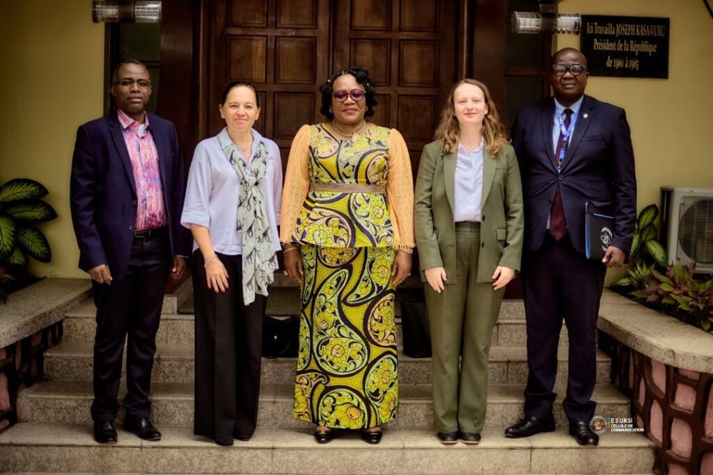Roxane Bilderling et Thérèse Sombo
