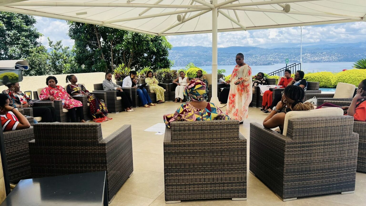 RDC : avec Kvinna Till Kvinna, des femmes activistes renforcent leur sécurité intégrée et leur bien-être personnel des femmes activistes renforcent leur sécurité intégrée et leur bien-être personnel